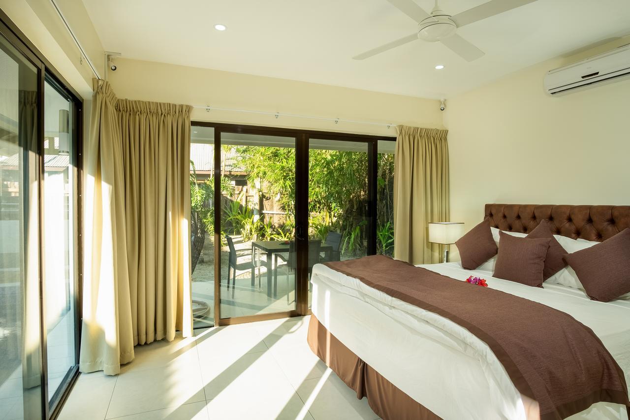 Three-Bedroom Villa,660382632:JPEG